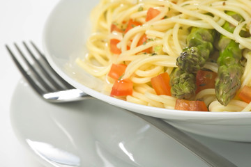 natural fresh spaghetti with tomato sauce and asparagus