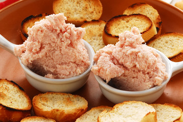 Crema alla mortadella - Antipasti dell Emilia Romagna © Comugnero Silvana