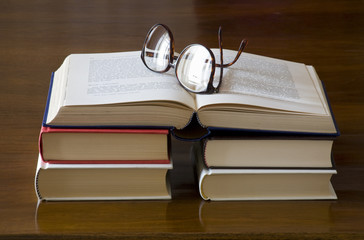libri e occhiali
