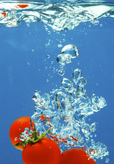 Fototapeta na wymiar vegetables in water