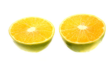 Orange des Caraibes coupée en deux