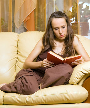 woman reading novel
