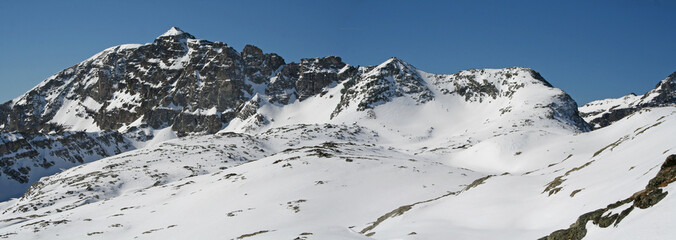 Panorama sur le Mont Bégo