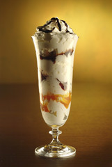 coppa di gelato variegato