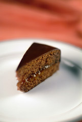 fetta di torta al cioccolato