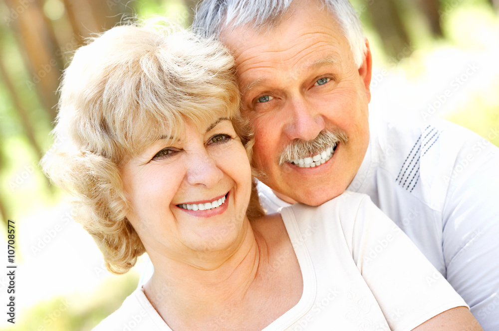 Wall mural Happy elderly couple