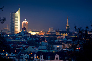 Fototapeta na wymiar Leipzig w nocy