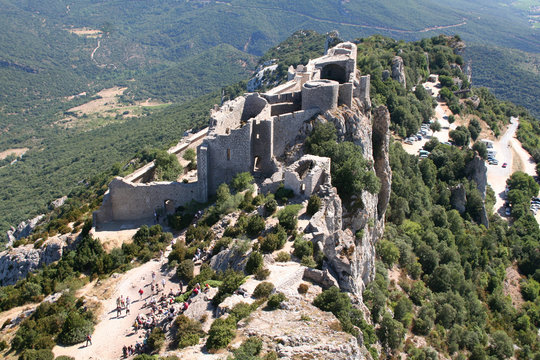 ch&acirc;teau cathare