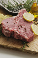 Bistecca alla fiorentina cruda - Secondi di carne Toscana