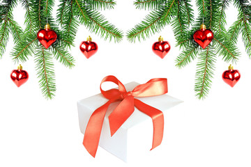 Fototapeta na wymiar Christmas tree with christmas gift