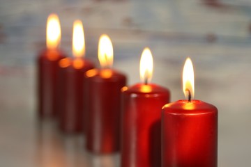 5 Rote Kerzen
