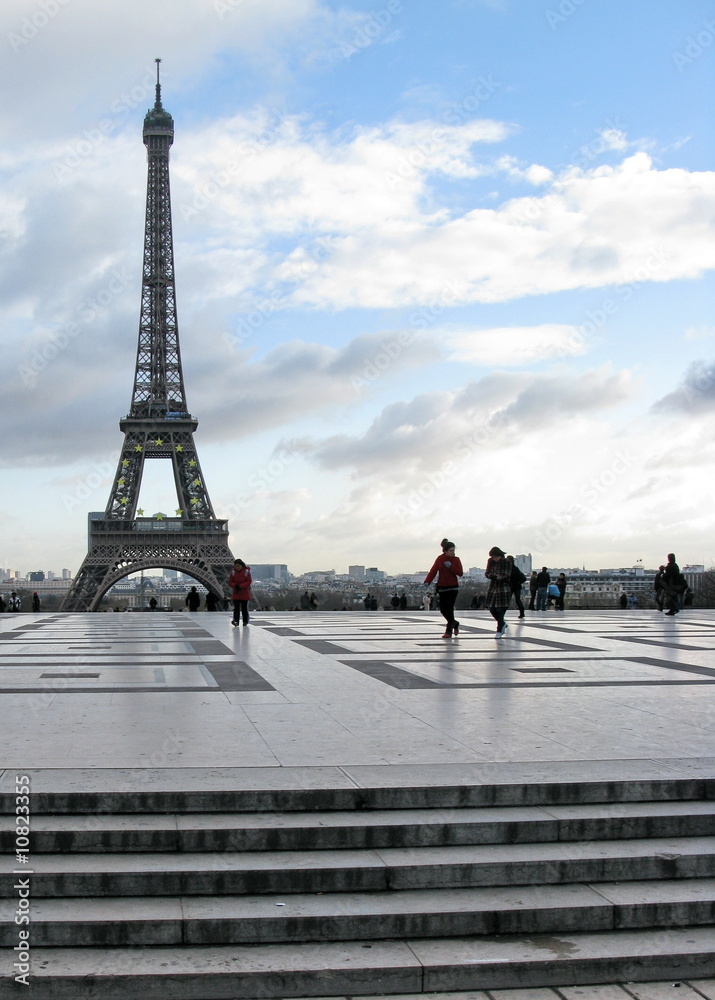 Wall mural tour eiffel trocadero, paris.