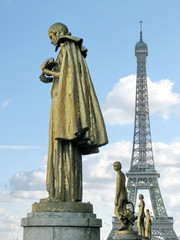 Fototapeta na wymiar Tour Eiffel, Trocadero, Paryż, Francja