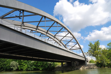 Fototapeta na wymiar Steel bridge