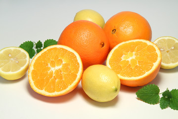 Orange und Zitrone
