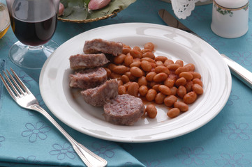 Cotechino di maiale con fagioli - Secondi - Trentino Alto Adige