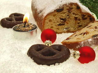 traditional german christmas cake, butterstollen