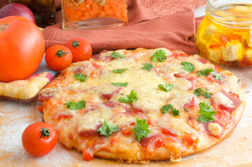 cheese and tomato pizza