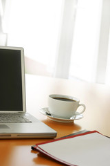 kaffeepause konferenz besprechung pc