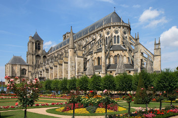 Fototapeta na wymiar Bourges Cathedral