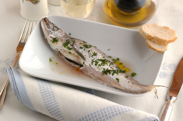Luccio lessato - Secondi di pesce - Cucina tradizionale