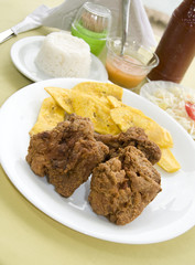 chicken bocas and tostones