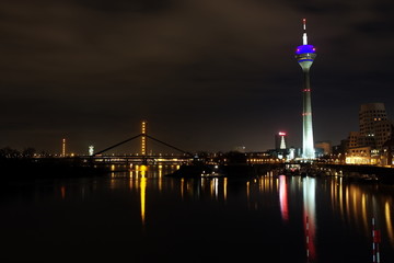 Düsseldorf Skyline © doerrenhaus
