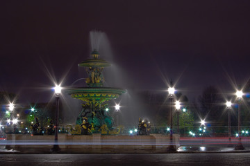 Concorde fontain by night