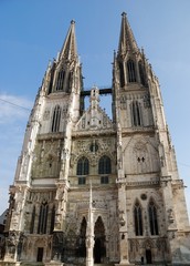 Fototapeta na wymiar Katedra w Ratyzbonie