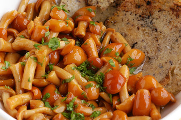 Chiodini all ' olio con polenta abbrustolita - Contorni