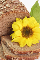 Mehrkornbrot mit Sonnenblume
