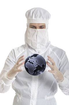 A man with a globe beetwen hands