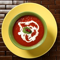 Tomato soup with basil and redcurrant