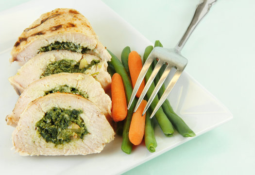 Grilled Chicken Florentine with Vegetables