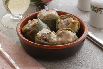 Carciofi ripieni con ricotta e grana - Contorni - Ricetta