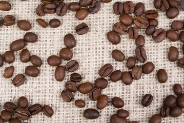 grains de café sur toile