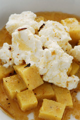 Polenta condita con la ricotta - Contorni