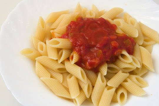 mezze penne al pomodoro