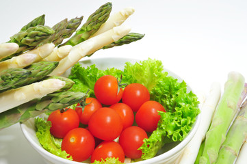 Aparagus And Tomatoes