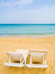 two beds under the sun