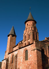 Fototapeta na wymiar Eglise de Collonges-la-Rouge