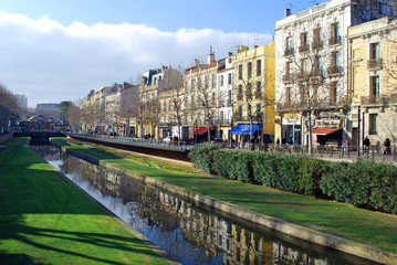Les quais de Perpignan