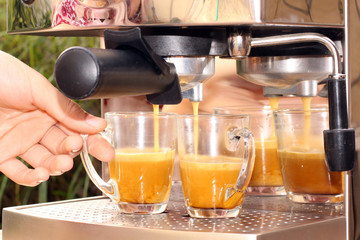 un petit café