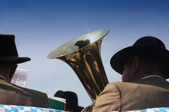Tuba