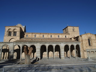 Fototapeta premium Basílica románica de San Vicente en Avila (España)