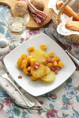 Patate rostite - Contorni - Ricette del Trentino Alto Adige