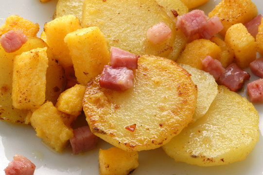 Patate rostite - Contorni - Ricette del Trentino Alto Adige