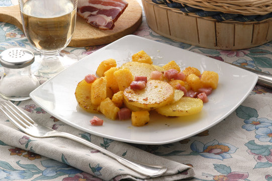 Patate rostite - Contorni - Ricette del Trentino Alto Adige