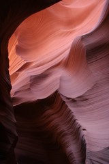 Bizarre Formen im Lower Antelope Canyon, Arizona - USA
