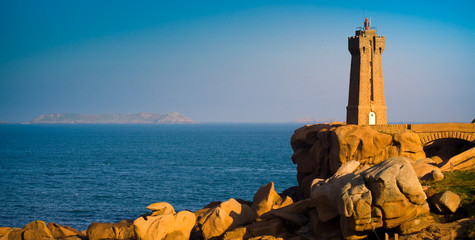 paysage breton - image du phare de ploumanac'h © Olivier Le Moal